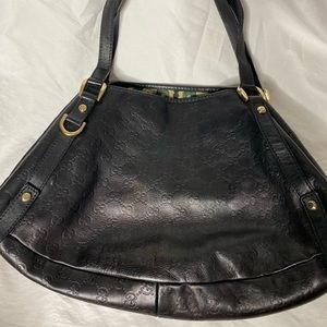 Vintage Gucci shoulder bag in Guccissima print